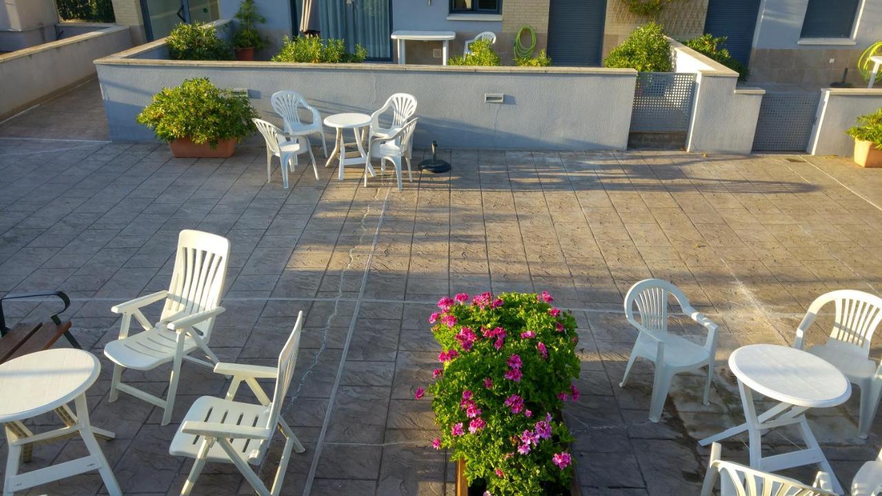 Apartaments Las Carolinas Sant Carlos de la Ràpita Esterno foto